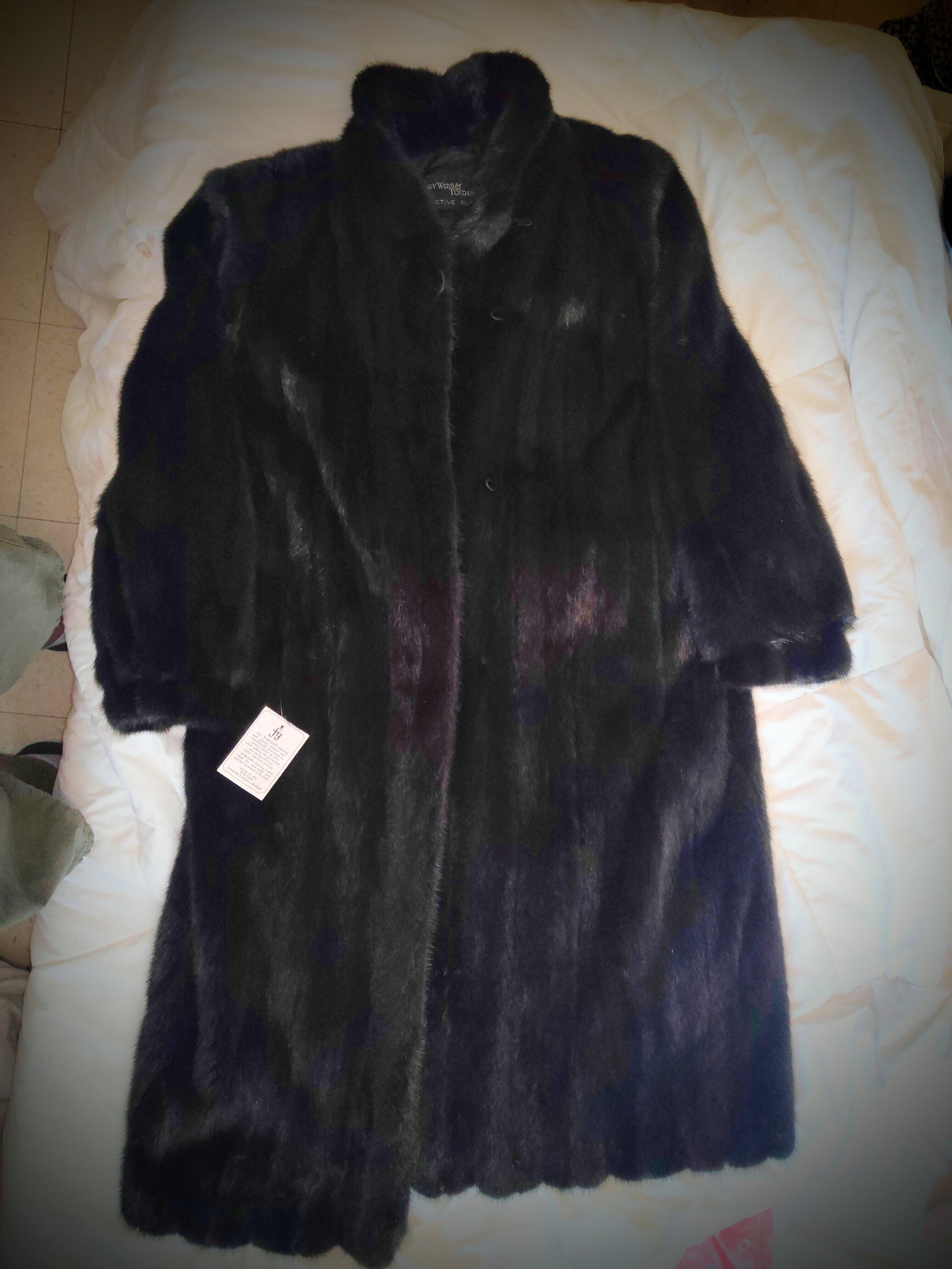 Cherry Webb Touraine Distinctive Furs Genuine Mink Coat Humberland